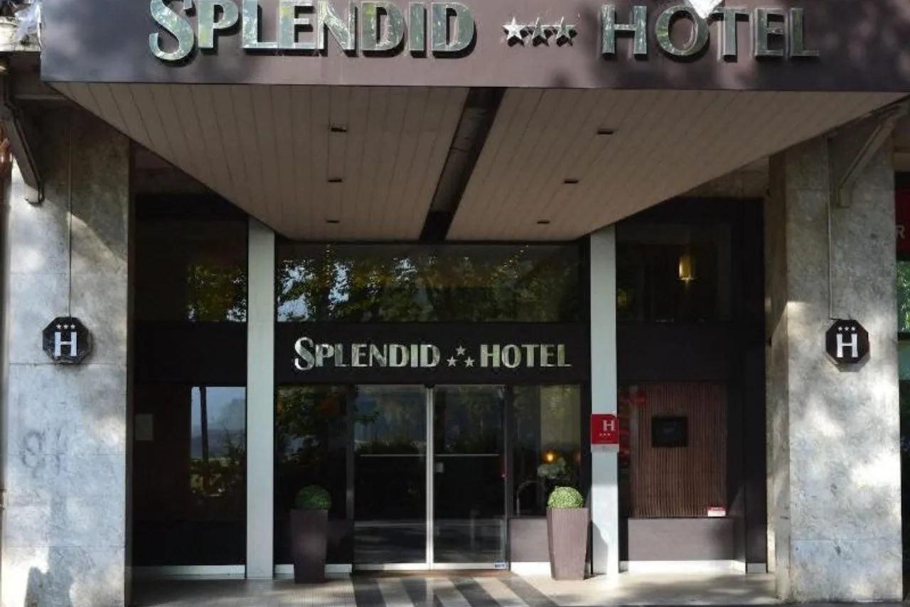 Le Splendid Hotel Lac d'Annecy - Handwritten Collection — โรงแรมในอานซี