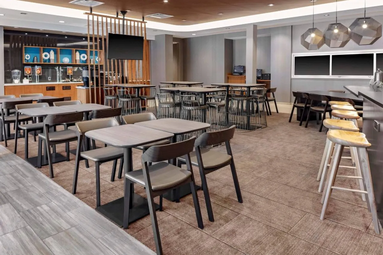 SpringHill Suites by Marriott Kansas City Plaza — ภาพห้องพักและบรรยากาศ