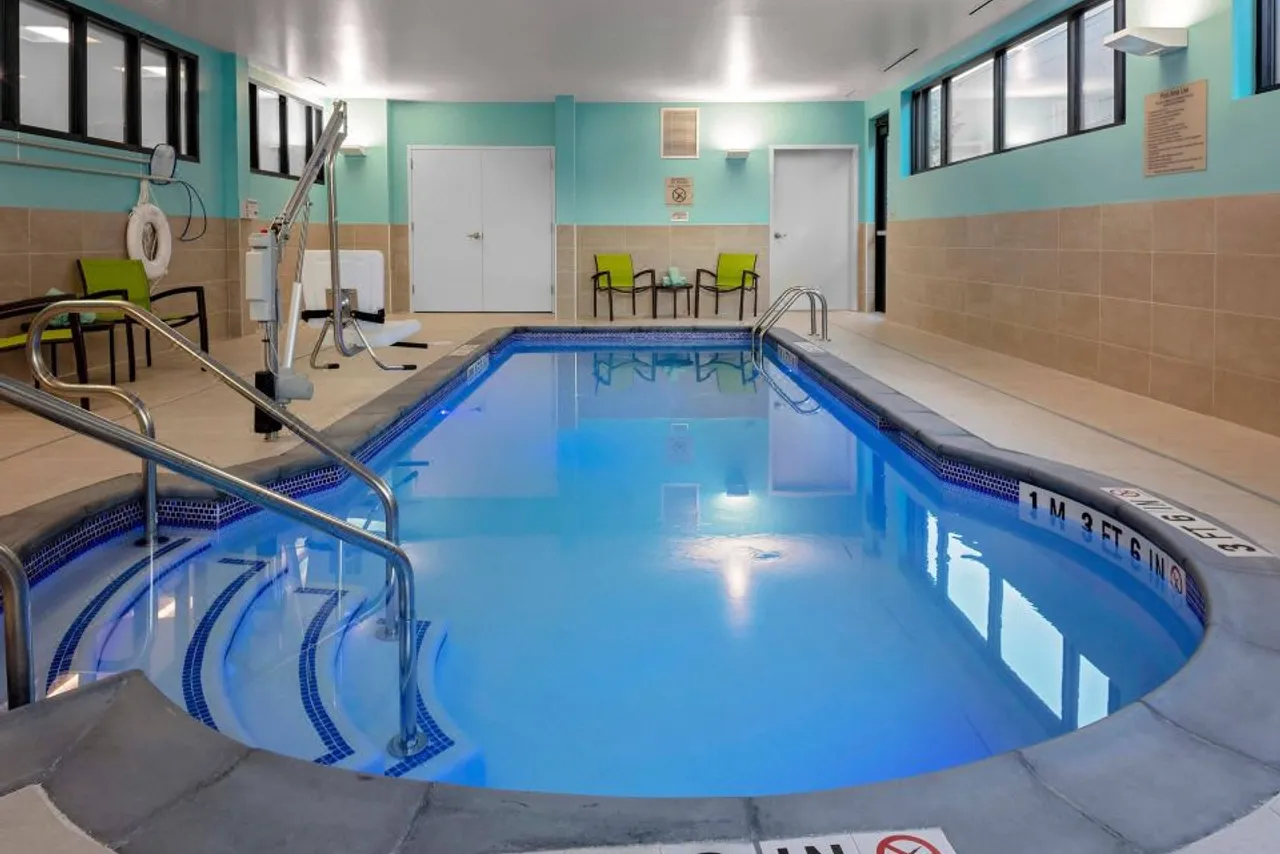 SpringHill Suites by Marriott Kansas City Plaza — ภาพห้องพักและบรรยากาศ
