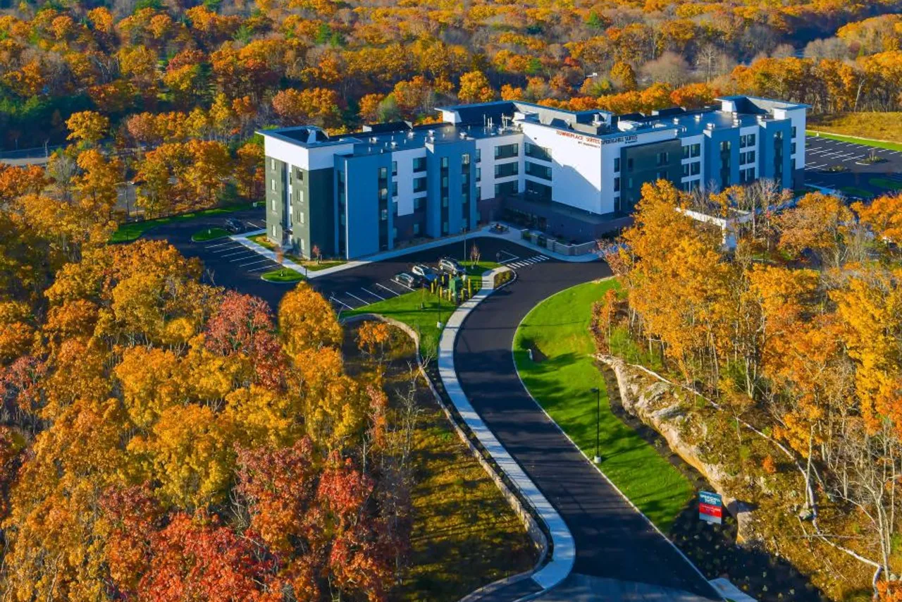 SpringHill Suites by Marriott Wrentham Plainville — โรงแรมในใกล้ Gillette Stadium