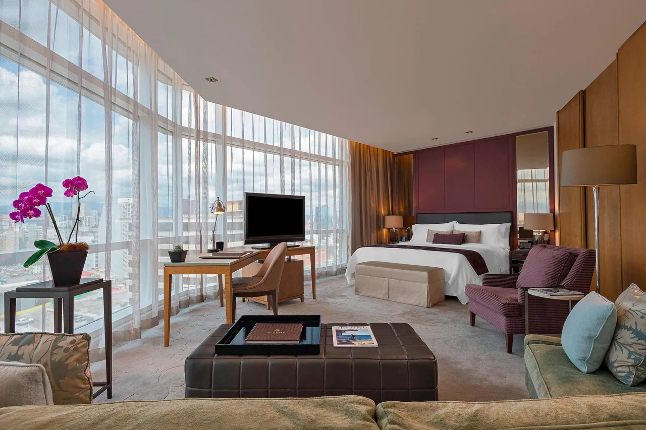 The St. Regis Mexico City — rooms and atmosphere