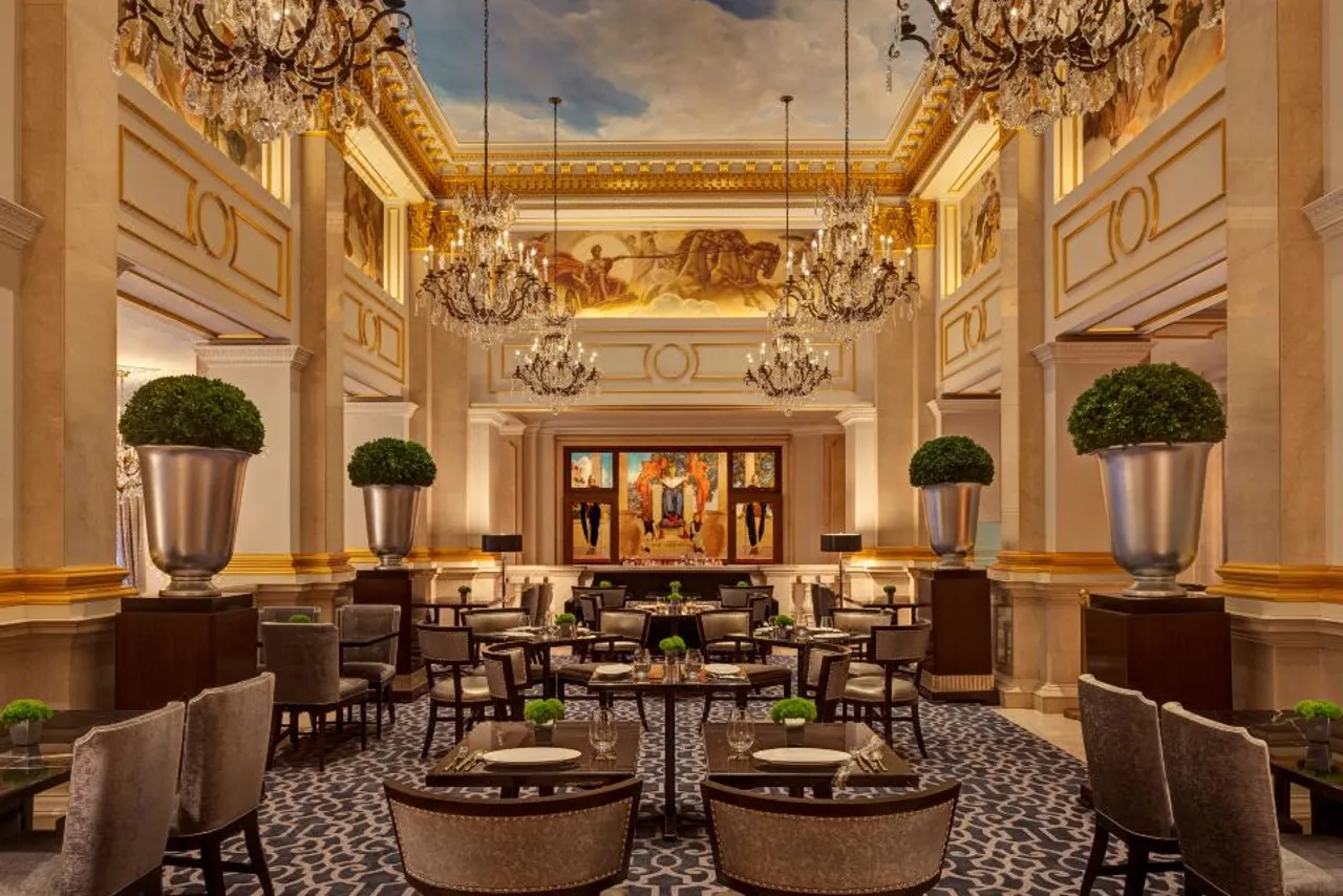 The St. Regis New York — ภาพห้องพักและบรรยากาศ