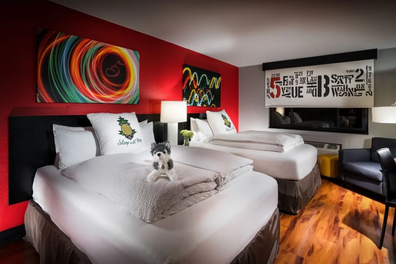 Staypineapple, Hotel FIVE, Downtown Seattle — ภาพห้องพักและบรรยากาศ