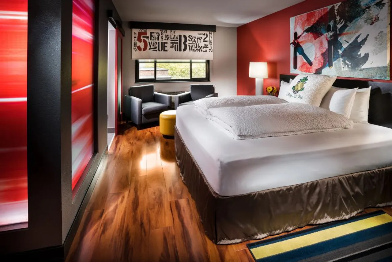 Staypineapple, Hotel FIVE, Downtown Seattle — ภาพห้องพักและบรรยากาศ
