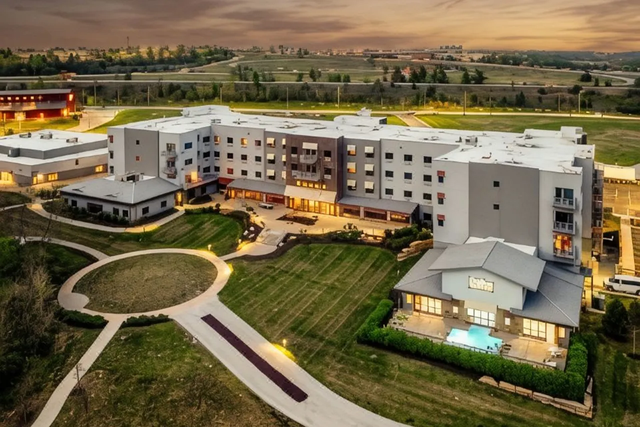 Stoney Creek Hotel Kansas City - Independence — โรงแรมในใกล้ Arrowhead Stadium