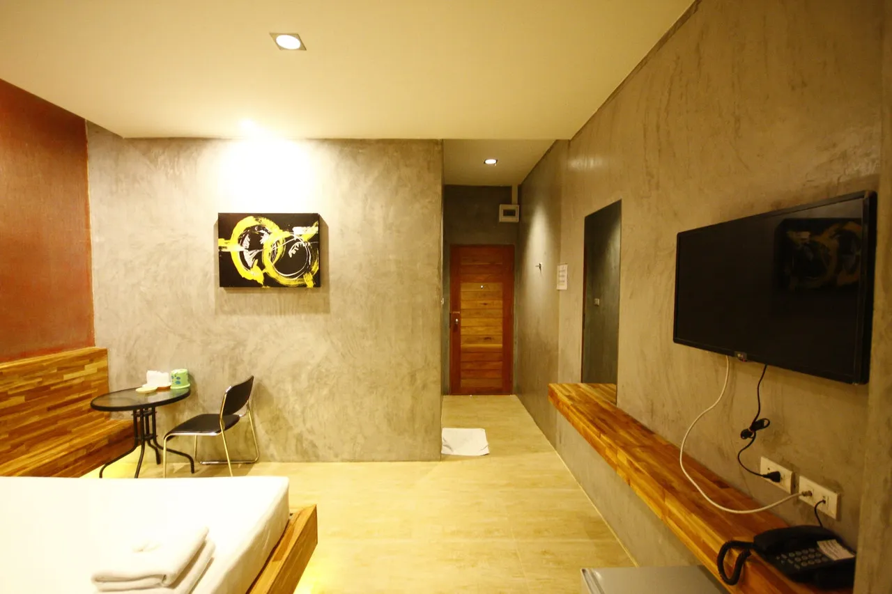 Suanmaithara Resort — rooms and atmosphere