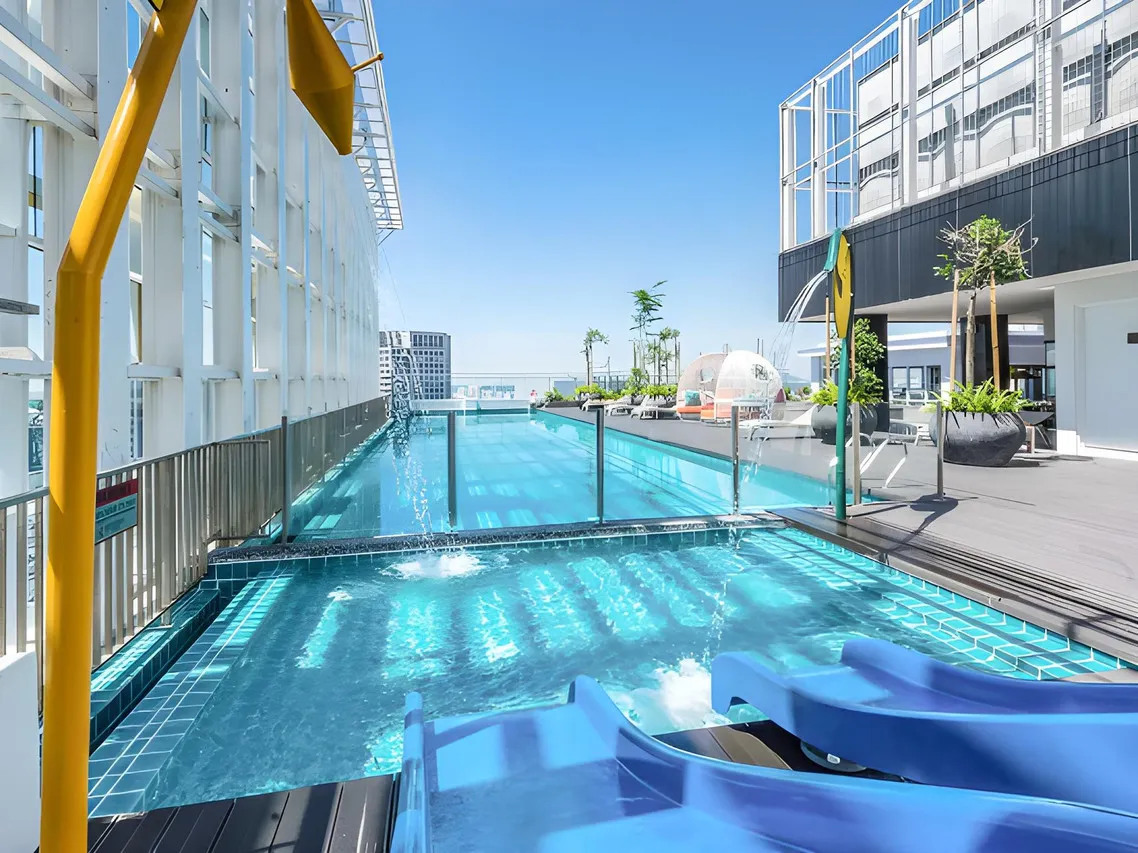 Suasana Suites Hotel Johor Bahru — rooms and atmosphere