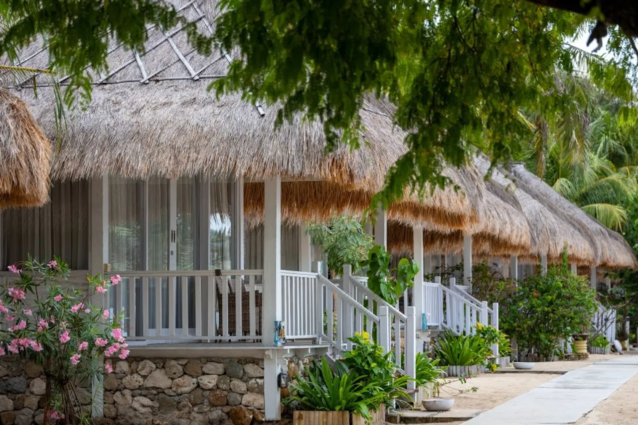 Sudamala Resort, Seraya, Flores — ภาพห้องพักและบรรยากาศ