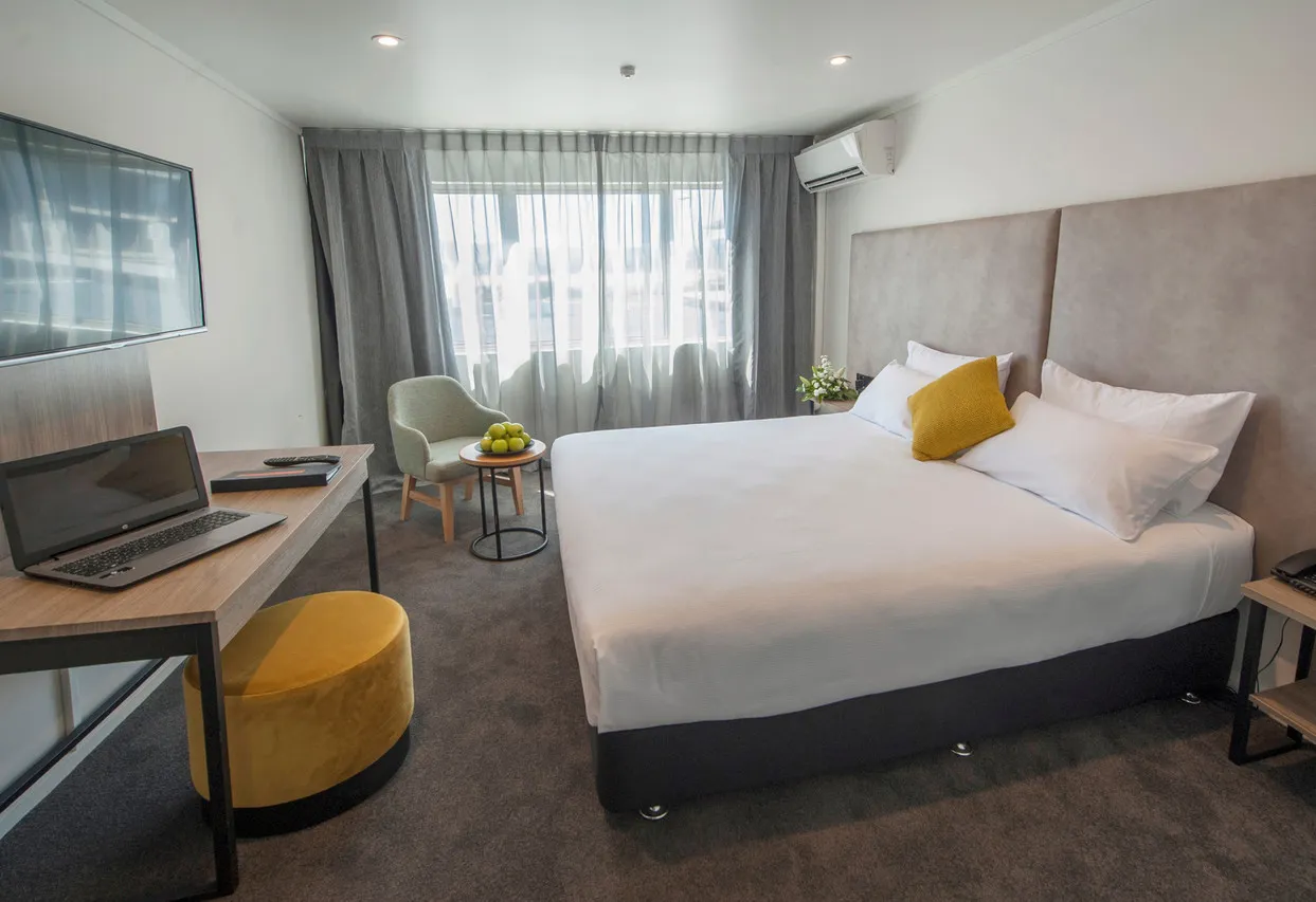 Sudima Hotel Lake Rotorua — rooms and atmosphere