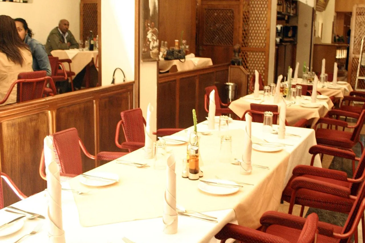 Sunshine Hotel Asmara — ภาพห้องพักและบรรยากาศ