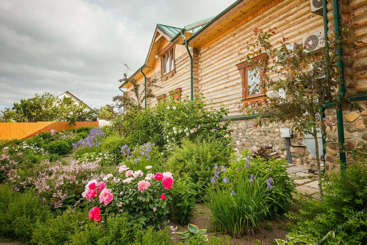 Svetliy Terem Hotel — ภาพห้องพักและบรรยากาศ