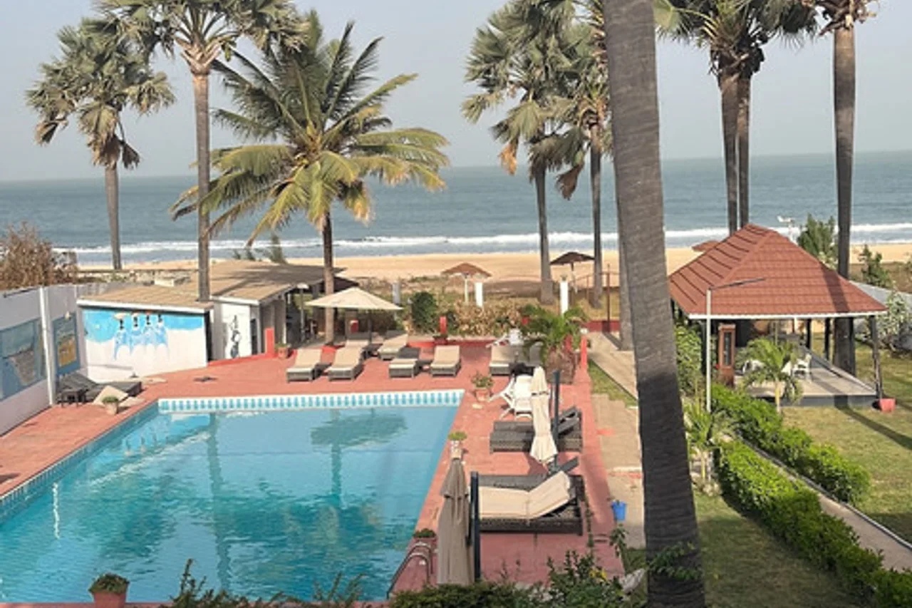 6 โรงแรมน่าพักใน Serrekunda แกมเบีย — รีวิวจัดอันดับ ที่พักใกล้หาดโคตูและโคโลลี