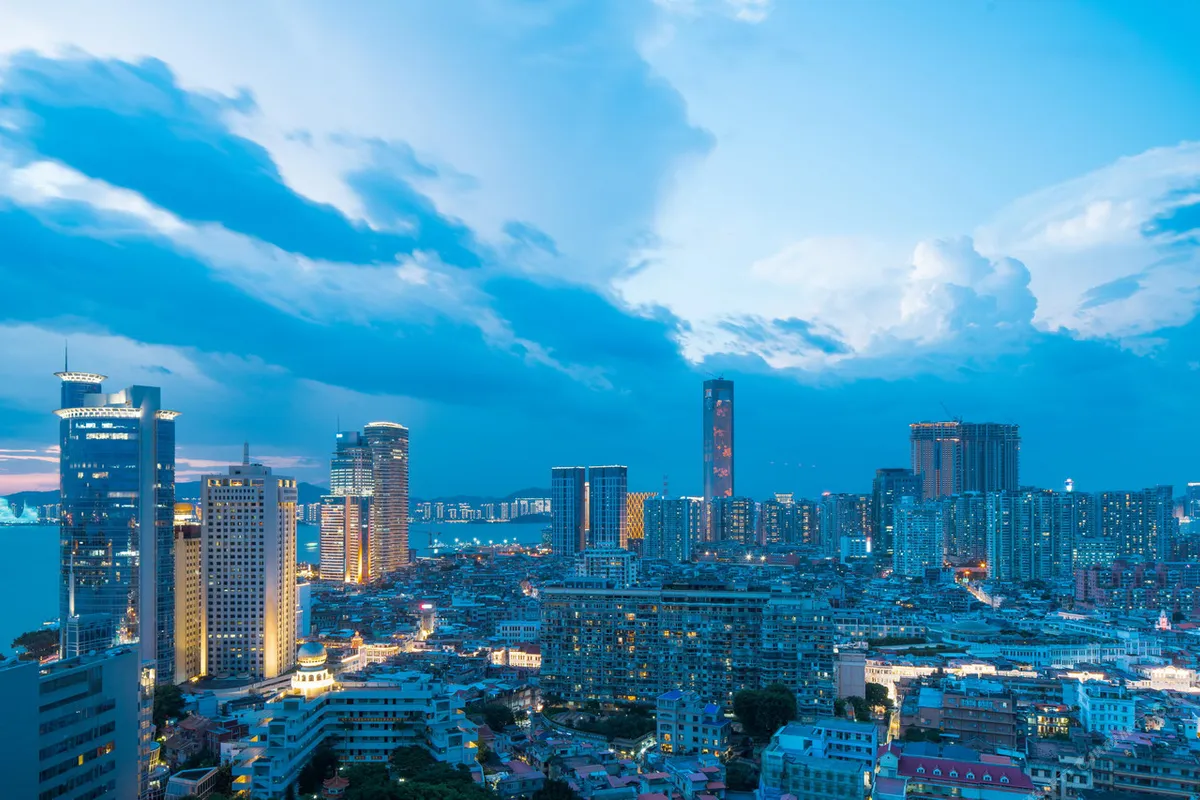 Swiss Grand Xiamen — rooms and atmosphere