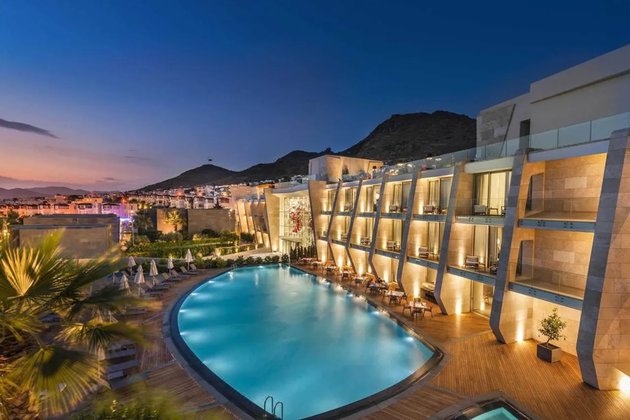 Swissotel Resort Bodrum Beach — ภาพห้องพักและบรรยากาศ