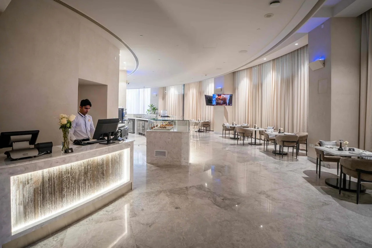 Symphony Style Hotel Kuwait — โรงแรมในคูเวตซิตี