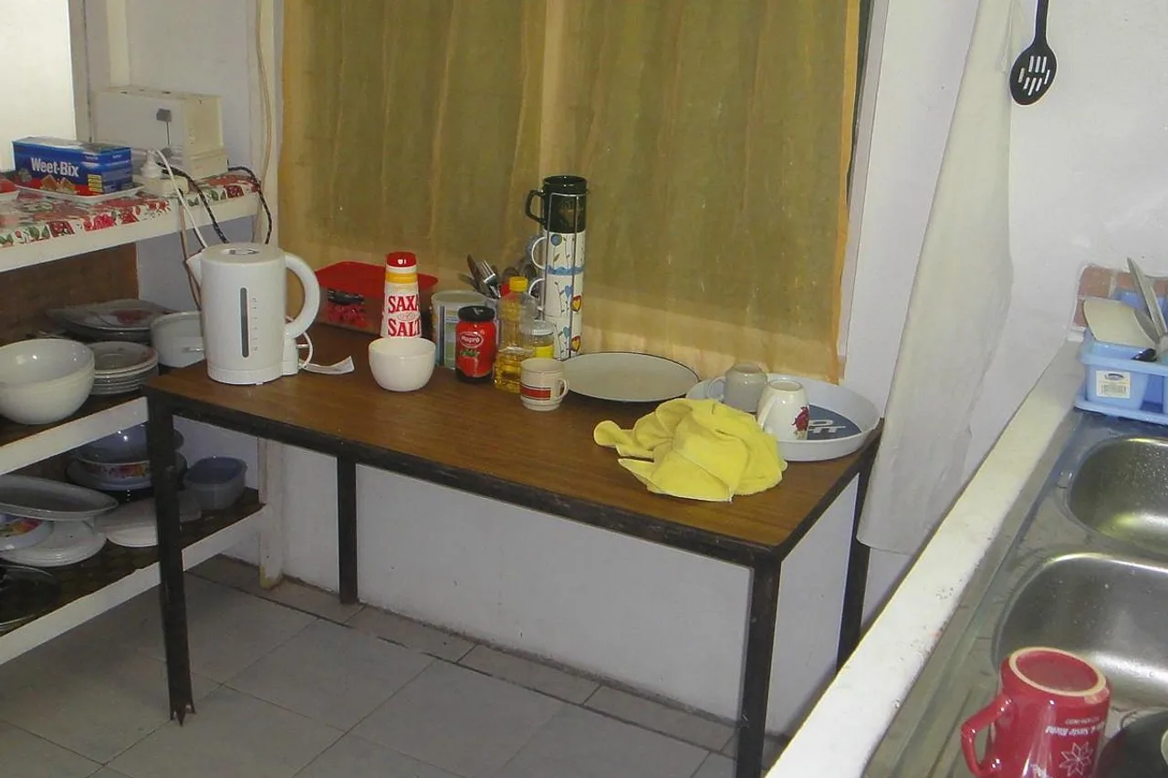 Tad's Guesthouse — ภาพห้องพักและบรรยากาศ