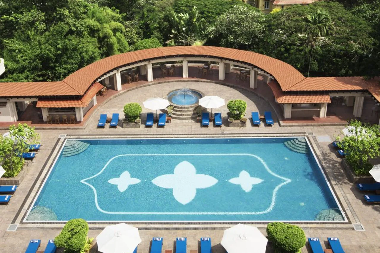 Taj Samudra Colombo — rooms and atmosphere