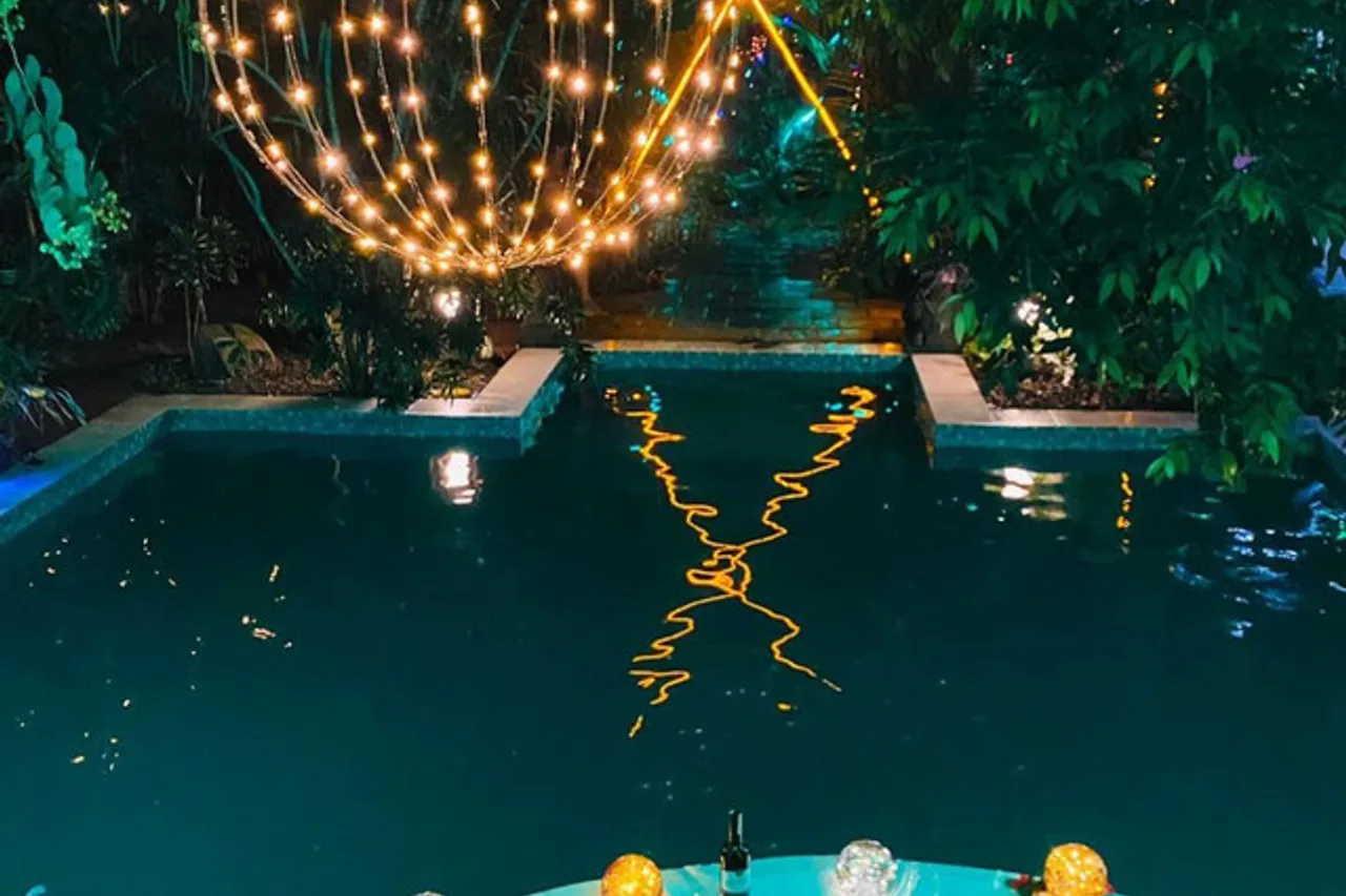 Taman Indah Resort — คอมเมไวน์