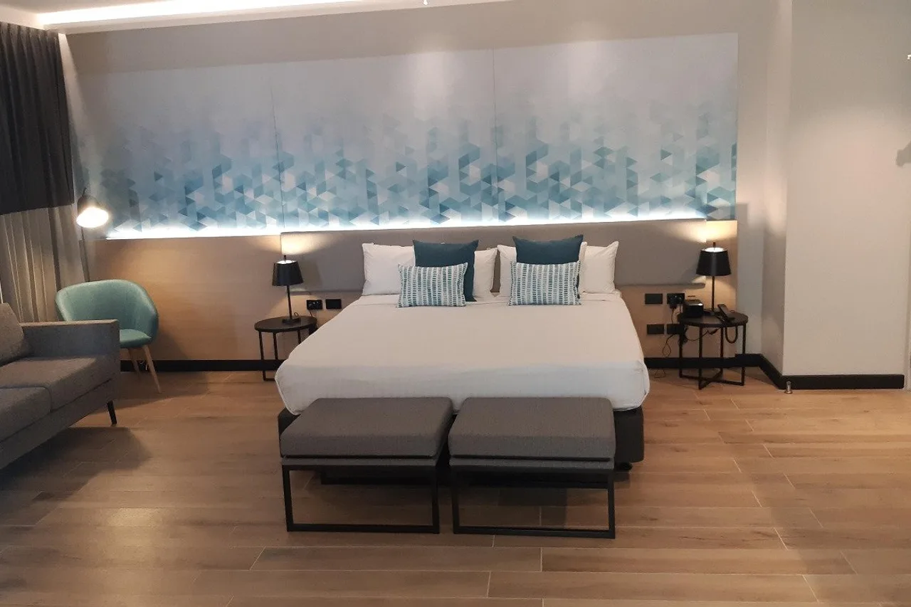 Tanoa Plaza Hotel Suva — ภาพห้องพักและบรรยากาศ