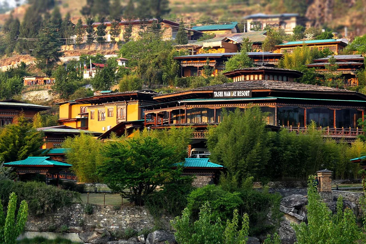 Tashi Namgay Resort — ปาโร