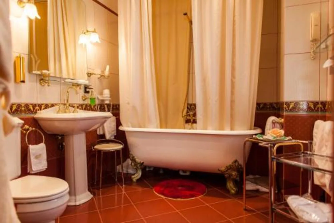 TB Palace Hotel & SPA — ภาพห้องพักและบรรยากาศ