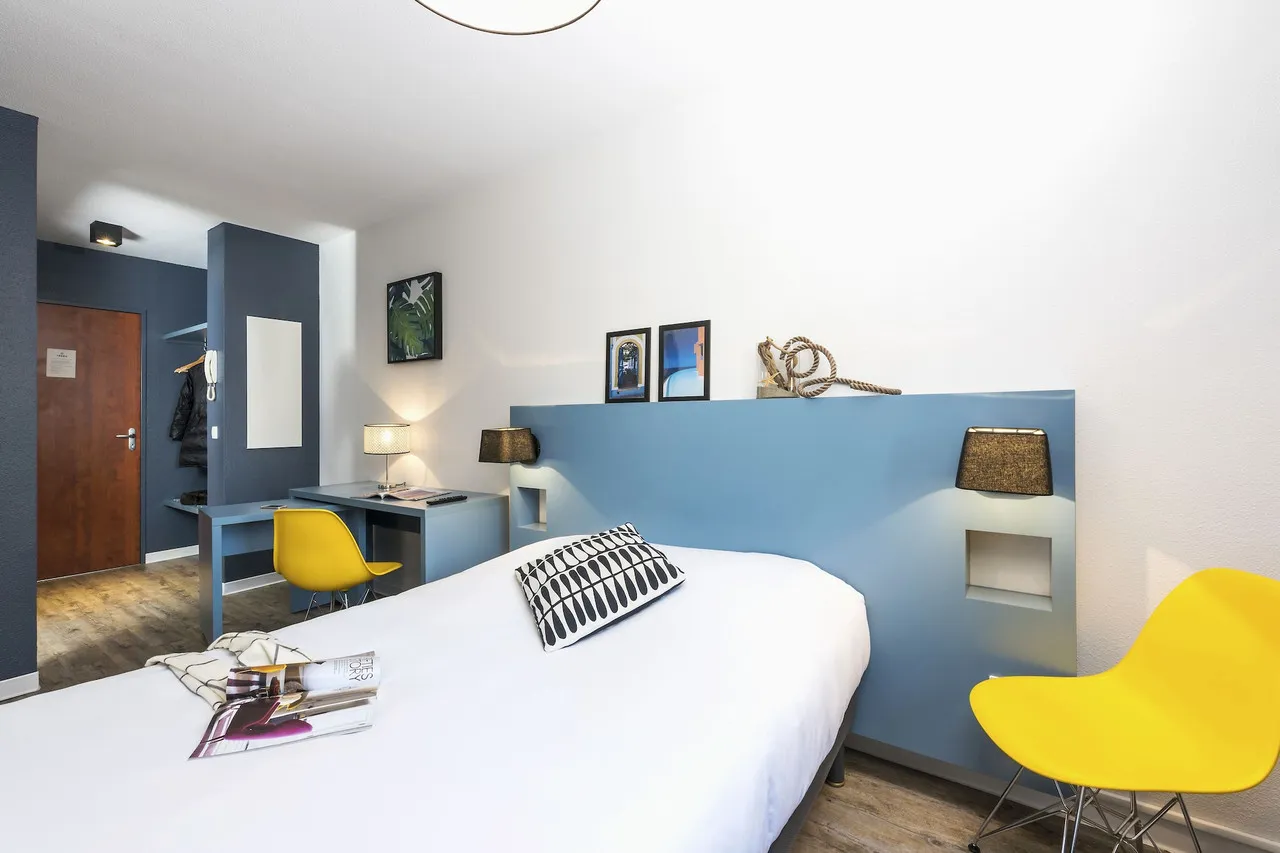 Teneo Apparthotel Bordeaux Gare Saint Jean — rooms and atmosphere