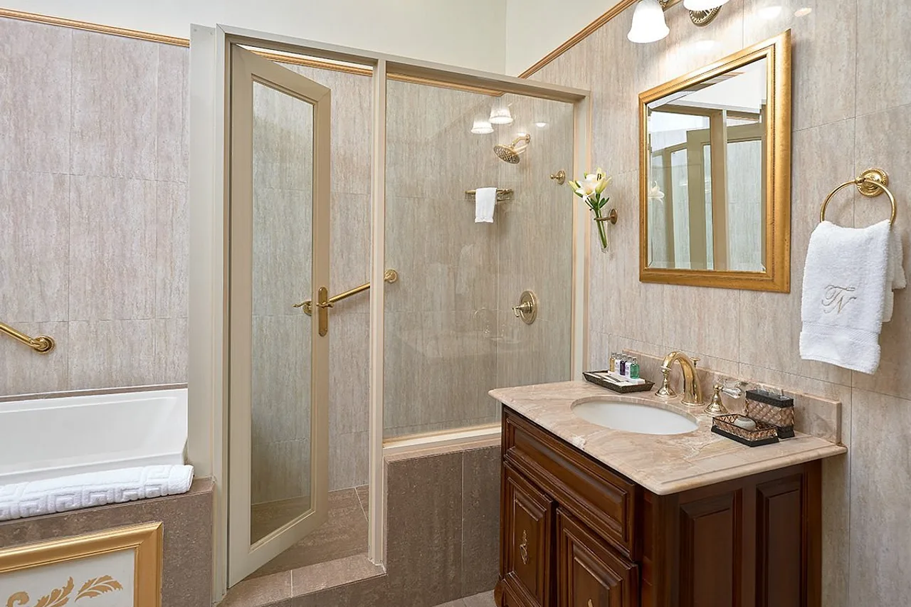 Terra Nova All-Suite Hotel — ภาพห้องพักและบรรยากาศ