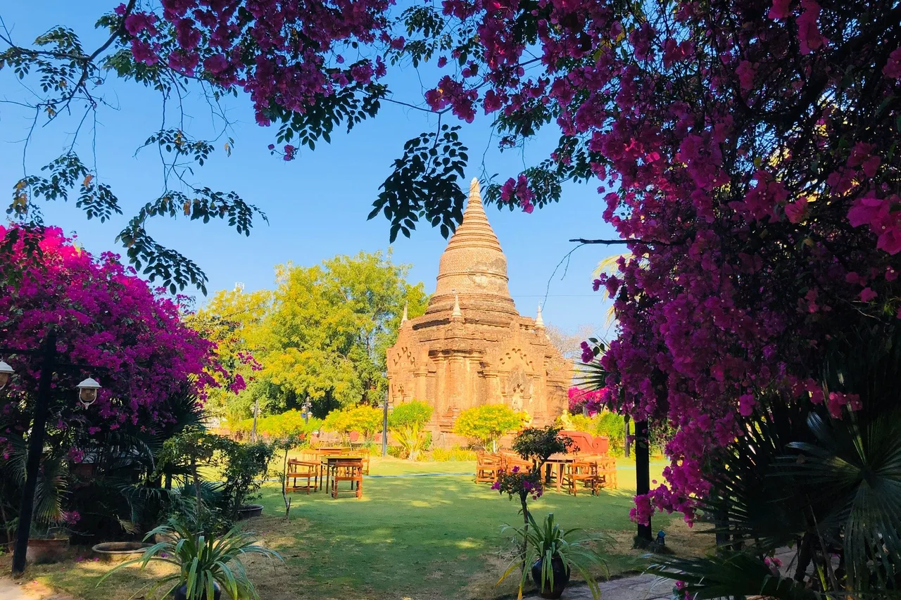 Thazin Garden Hotel — ภาพห้องพักและบรรยากาศ