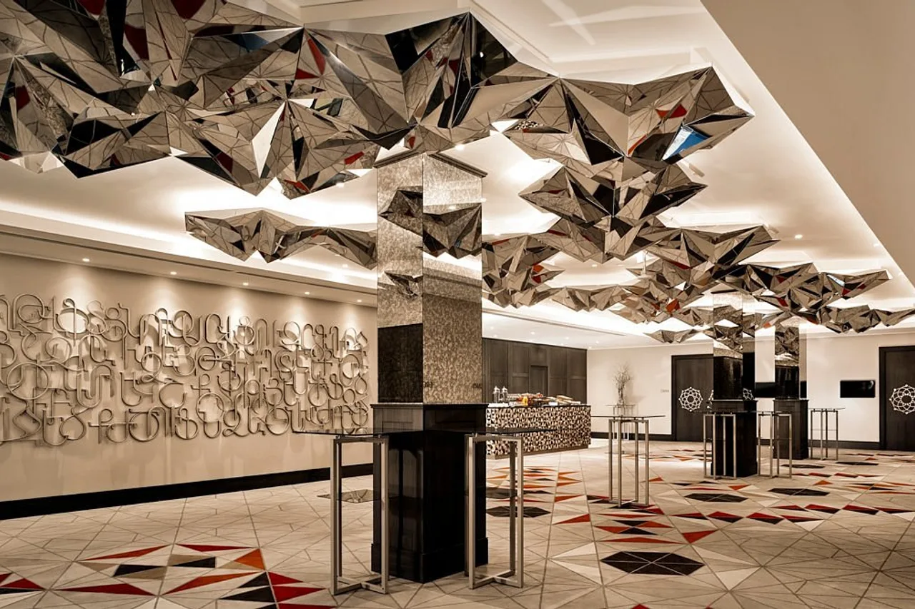 The Alexander, a Luxury Collection Hotel, Yerevan — rooms and atmosphere
