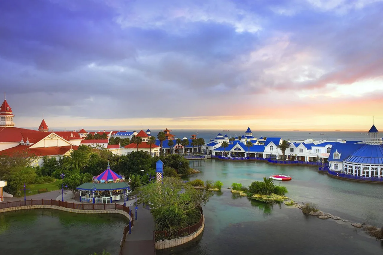 The Boardwalk Hotel — ภาพห้องพักและบรรยากาศ