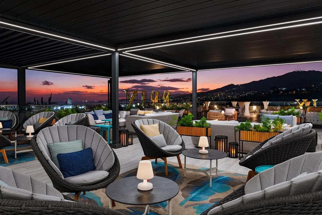 The BRIX, Autograph Collection — โรงแรมในพอร์ตออฟสเปน
