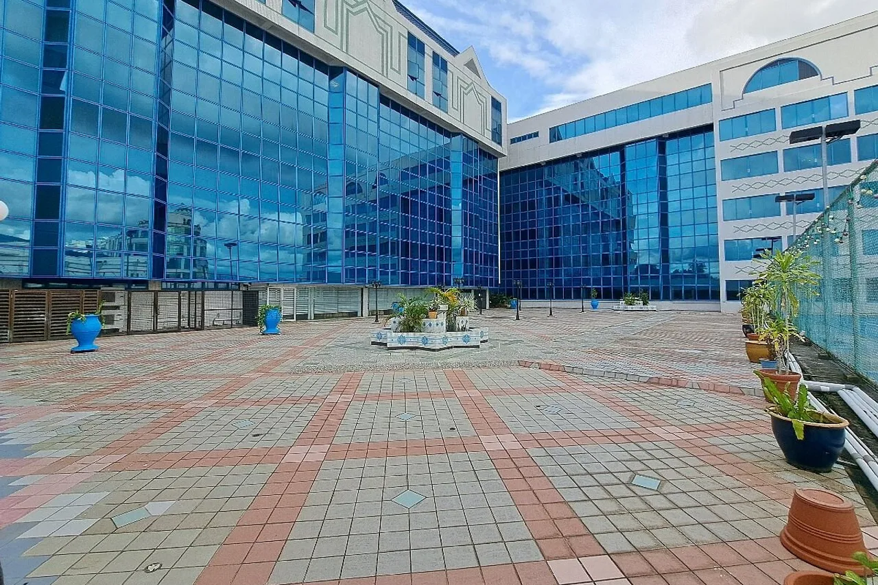 The Centrepoint Hotel — ภาพห้องพักและบรรยากาศ