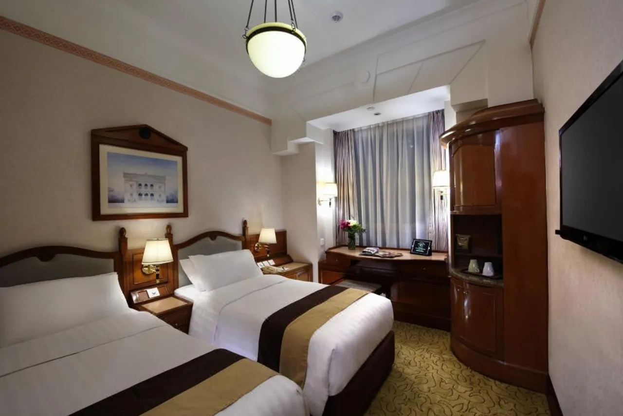 The Charterhouse Causeway Bay — rooms and atmosphere