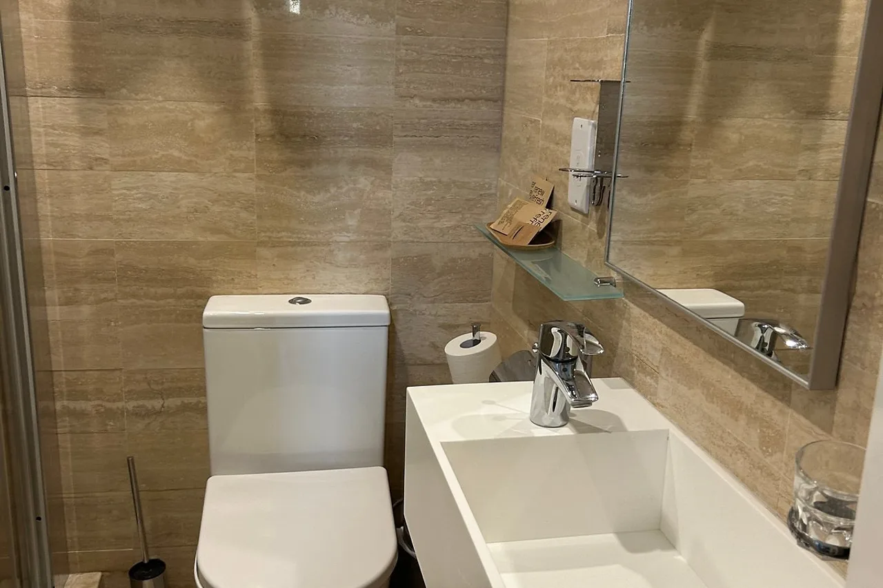 The Classic Hotel Nicosia - Handwritten Collection — rooms and atmosphere