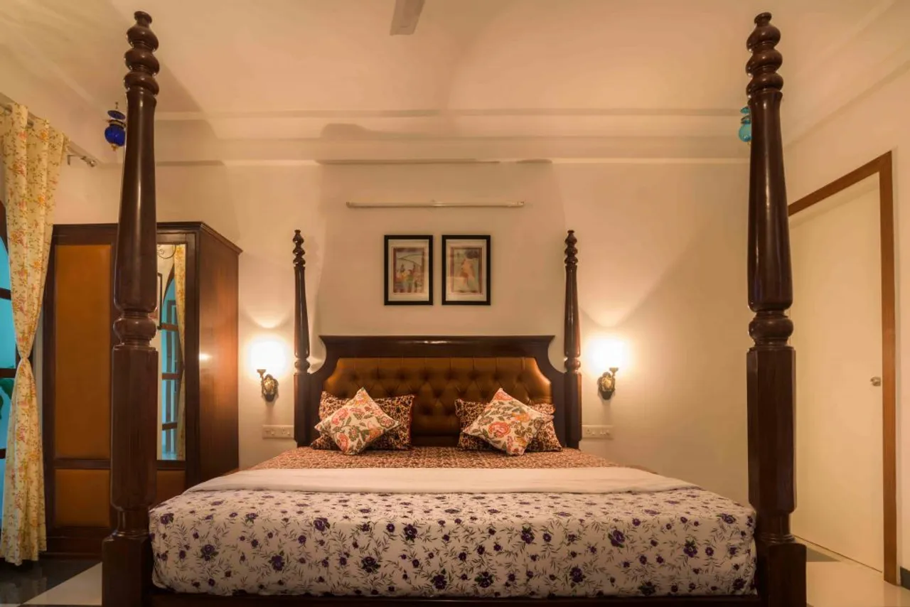 The Coral Court Homestay — rooms and atmosphere
