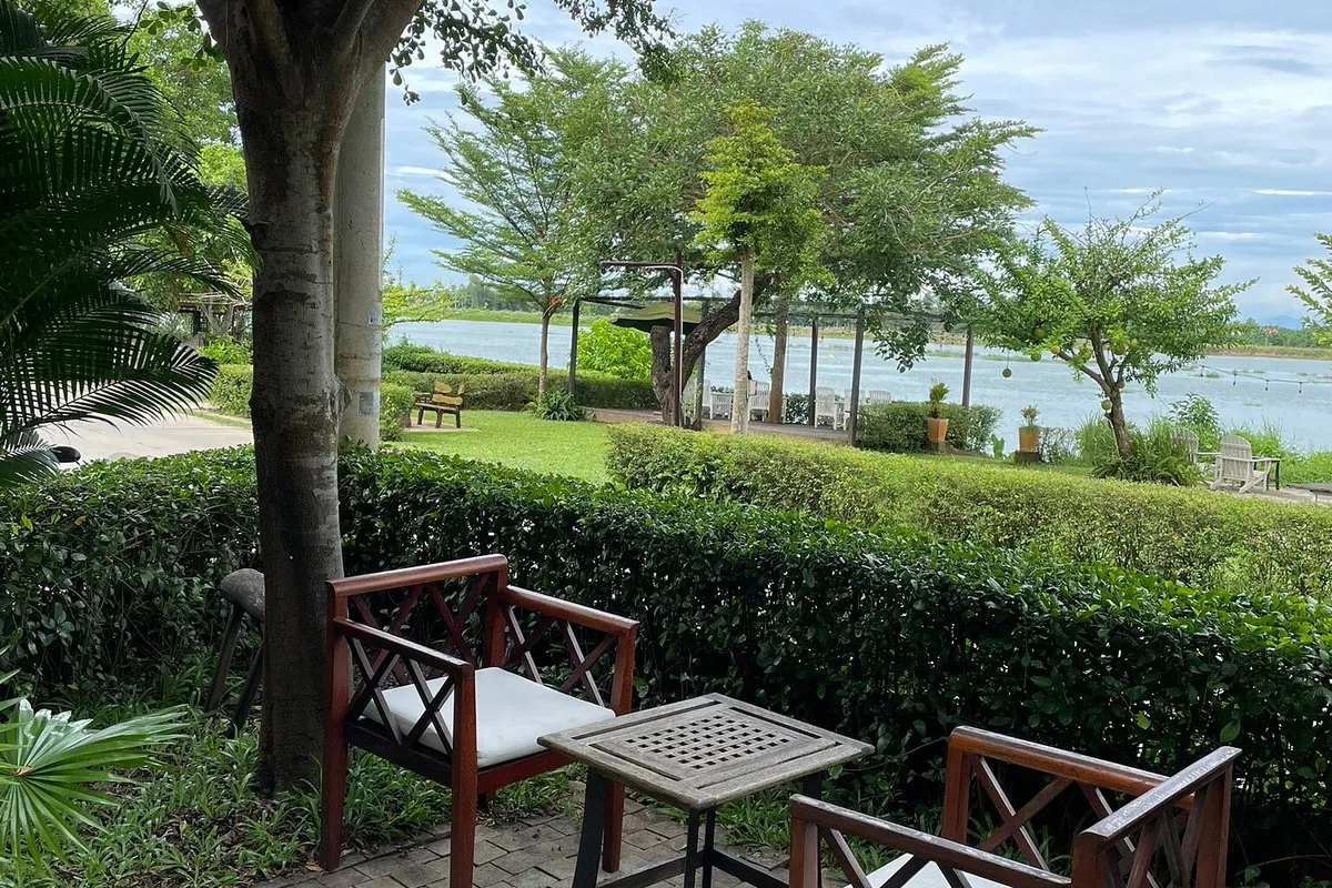 The Corner Riverside Villa — ภาพห้องพักและบรรยากาศ