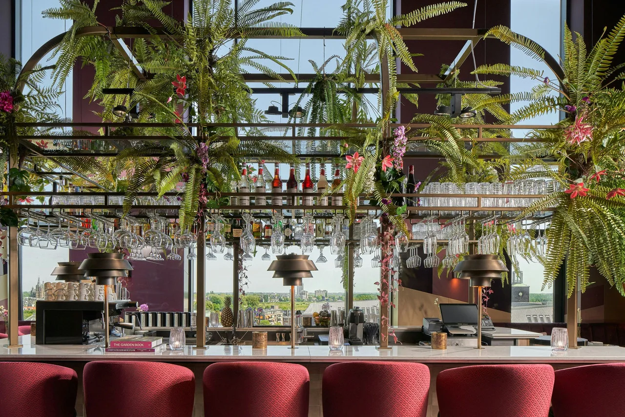 The Den, 's-Hertogenbosch, a Tribute Portfolio Hotel — ภาพห้องพักและบรรยากาศ