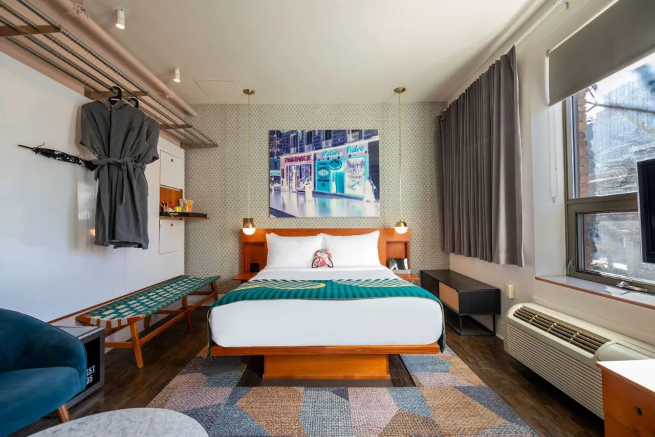 The Drake Hotel — rooms and atmosphere
