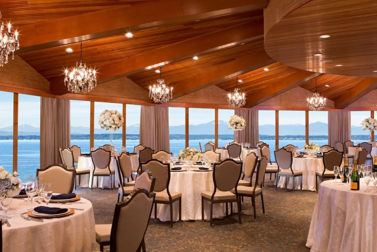 The Edgewater Hotel — rooms and atmosphere