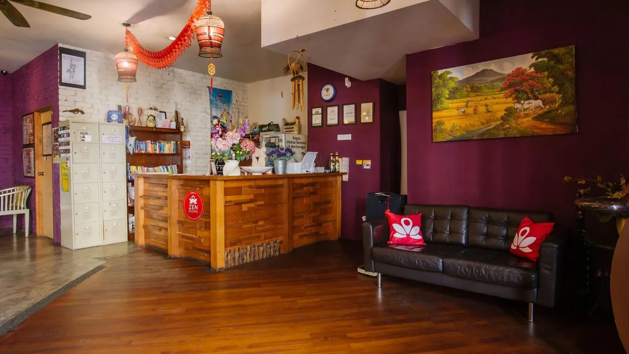 The Explorers Guesthouse — rooms and atmosphere