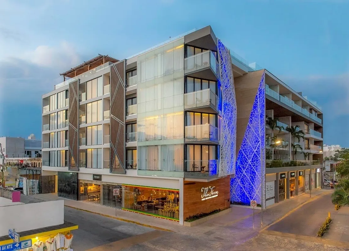 The Fives Downtown Hotel & Residences, Curio Collection by Hilton — ภาพห้องพักและบรรยากาศ