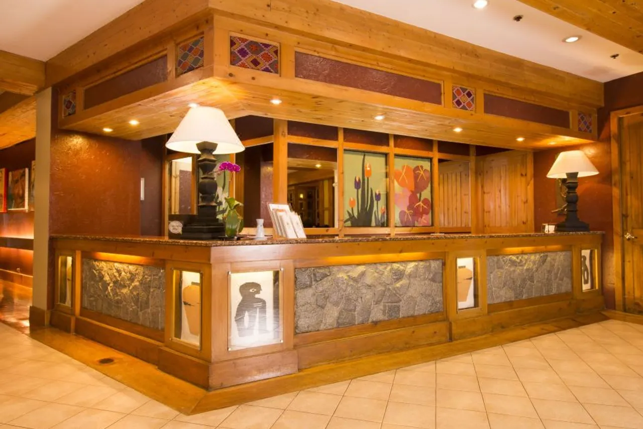 John Hay Hotels Forest Wing (formerly The Forest Lodge at Camp John Hay) — ภาพห้องพักและบรรยากาศ