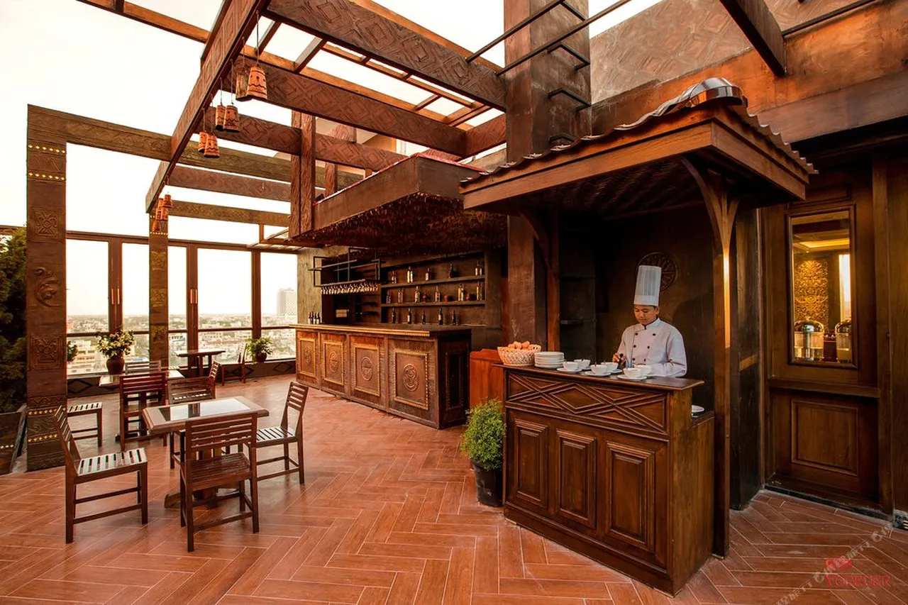 The Home Hotel — rooms and atmosphere