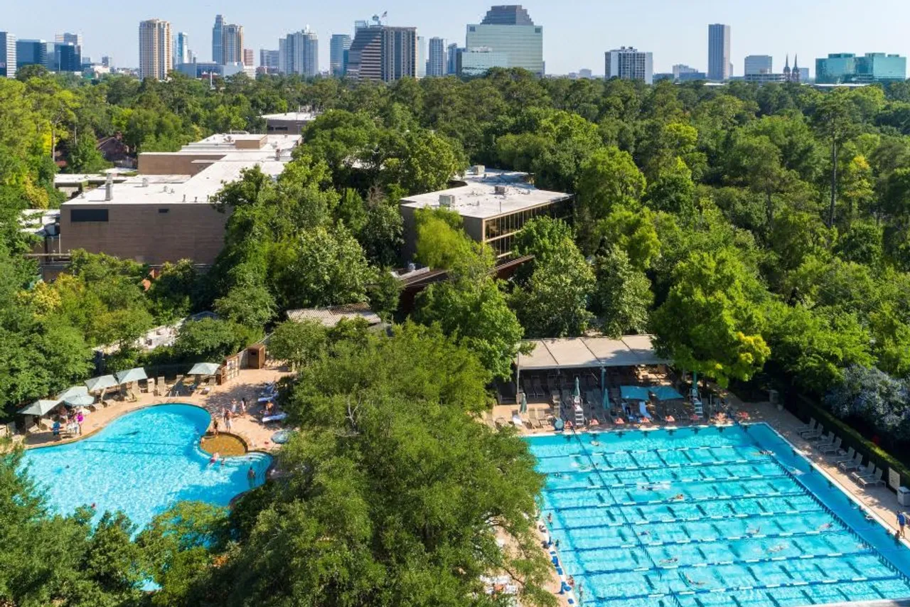 The Houstonian Hotel, Club & Spa — โรงแรมในฮิวสตัน