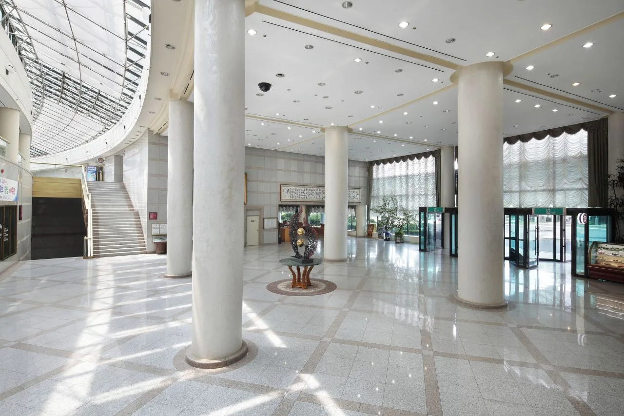 The-K Hotel Gyeongju — rooms and atmosphere