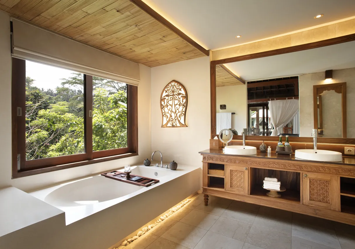 The Kayon Jungle Resort — rooms and atmosphere