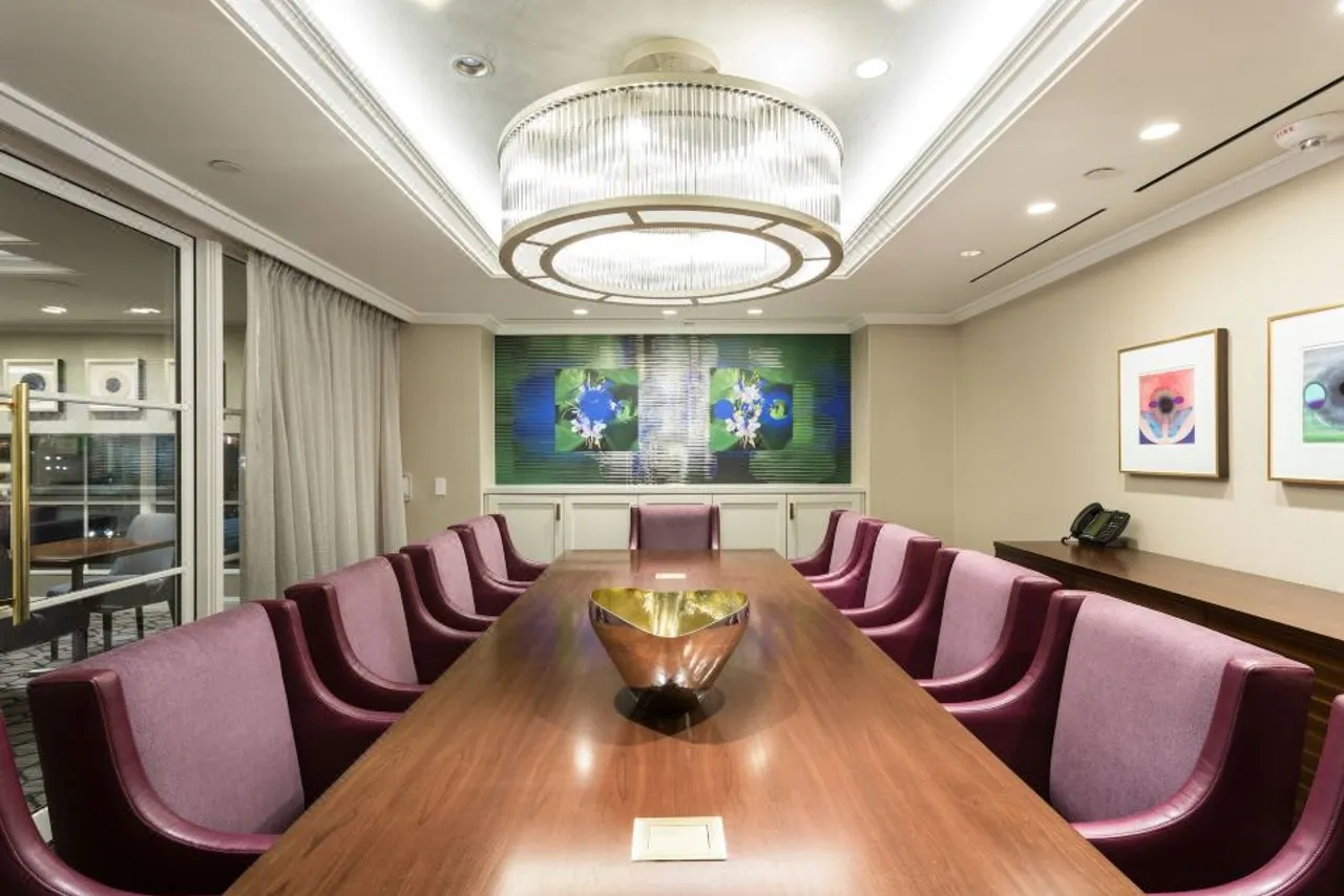 The Lancaster Hotel — ภาพห้องพักและบรรยากาศ