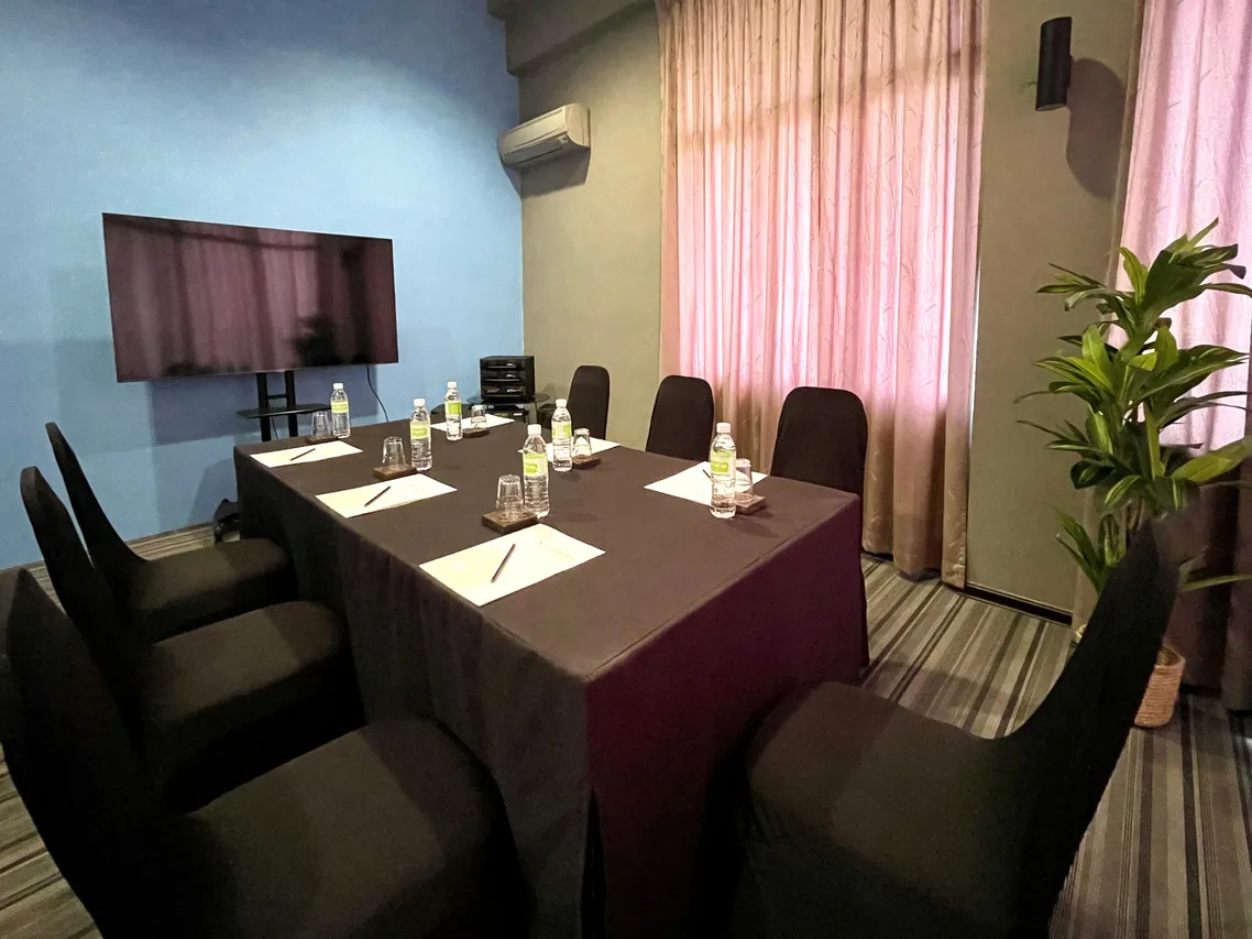 The LimeTree Hotel, Kuching — rooms and atmosphere
