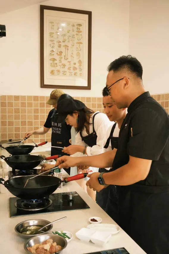 The Linden Centre Xizhou — rooms and atmosphere