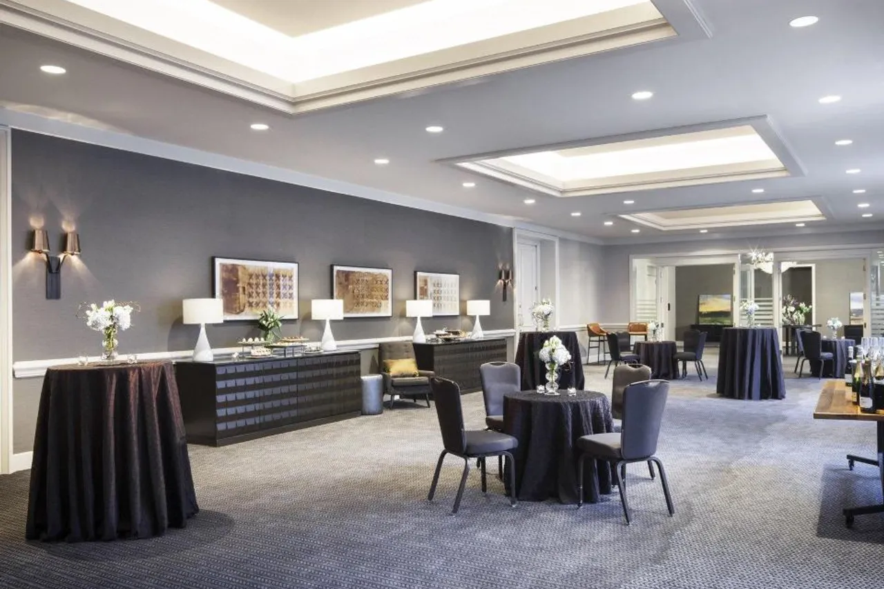 The Logan Philadelphia, Curio Collection by Hilton — ภาพห้องพักและบรรยากาศ